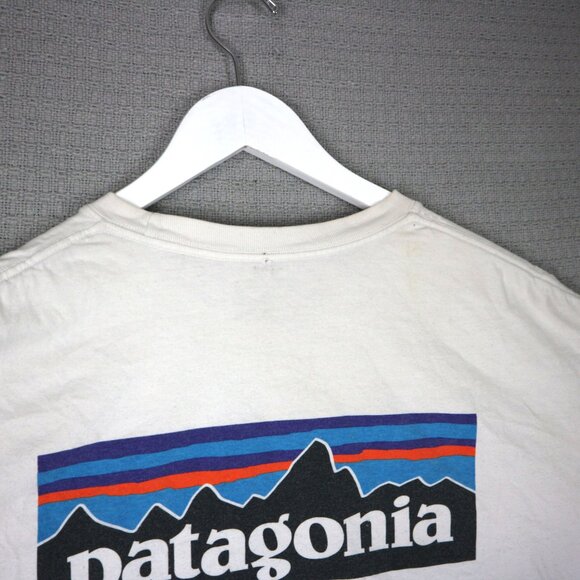 Patagonia Logo Tee Heavily Distressed Tee Mens XL - Picture 8 of 8